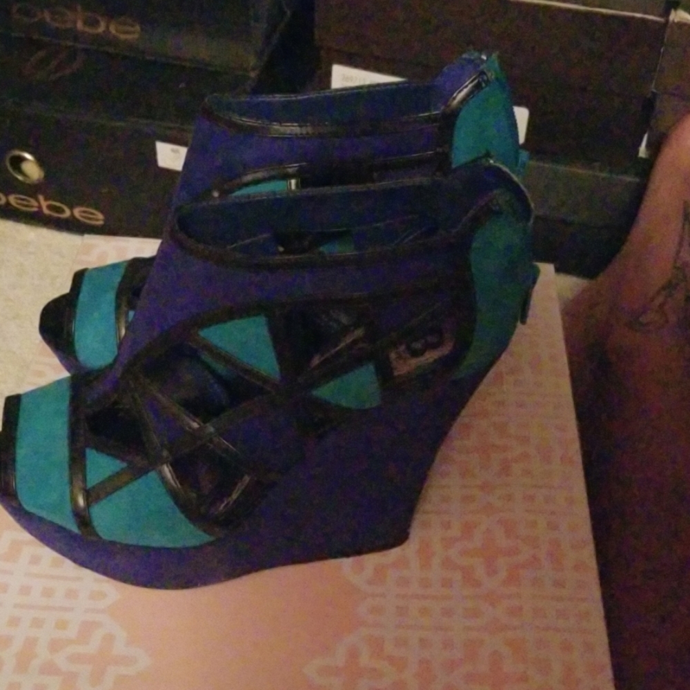 Wedges - Picture 2 of 3